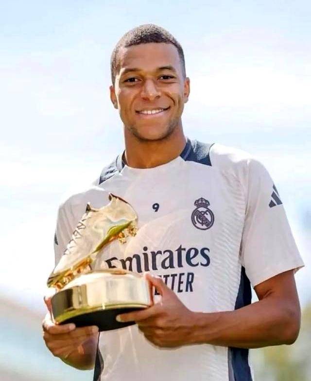 【早报】今晚对阵乌兹别克斯坦！U23小伙子们加