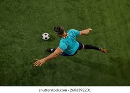 狼队14轮仅积2分排名英超垫底，上赛季曾双杀曼联