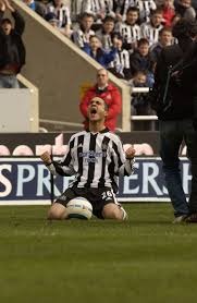 豪宅风波后，全红婵带伤赴新疆滑雪，再次陷入争议，樊振东说对了