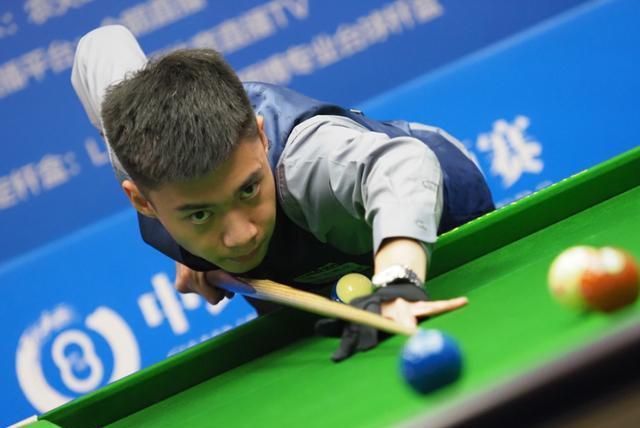 尔夫运动的 尔夫运动的