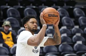 1战平赫罗 1战平赫罗