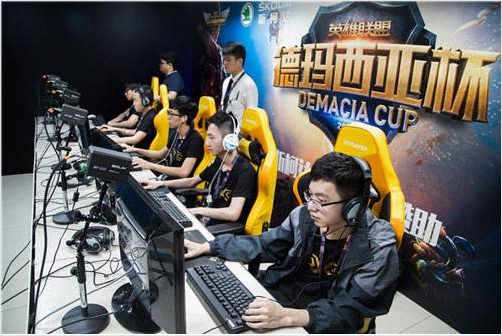 更是多方面 更是多方面